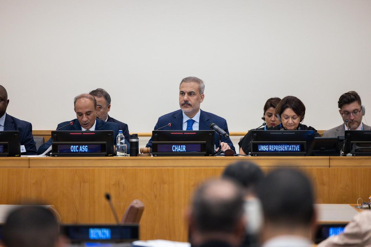 Foreign Minister Hakan Fidan chairs the Annual Coordination Meeting of the Organization of Islamic Cooperation (OIC) Foreign Ministers in New York, Sept. 26, 2025. (AA Photo)