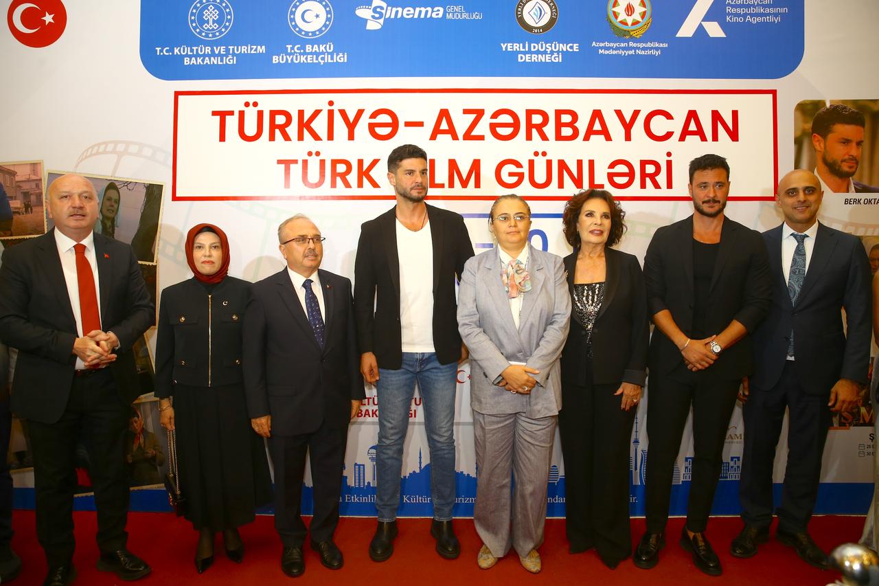 Officials, artists, and guests pose for a group photo at the launch of Turkish Film Days, held with the support of Türkiye’s Ministry of Culture and Tourism. Sept. 26, 2025, Baku, Azerbaijan. (AA Photo)