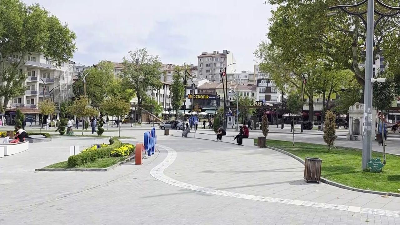 Residents gather in a central square after a 5.4-magnitude earthquake shook Simav, Kutahya province, on September 28, 2025. (IHA Photo)