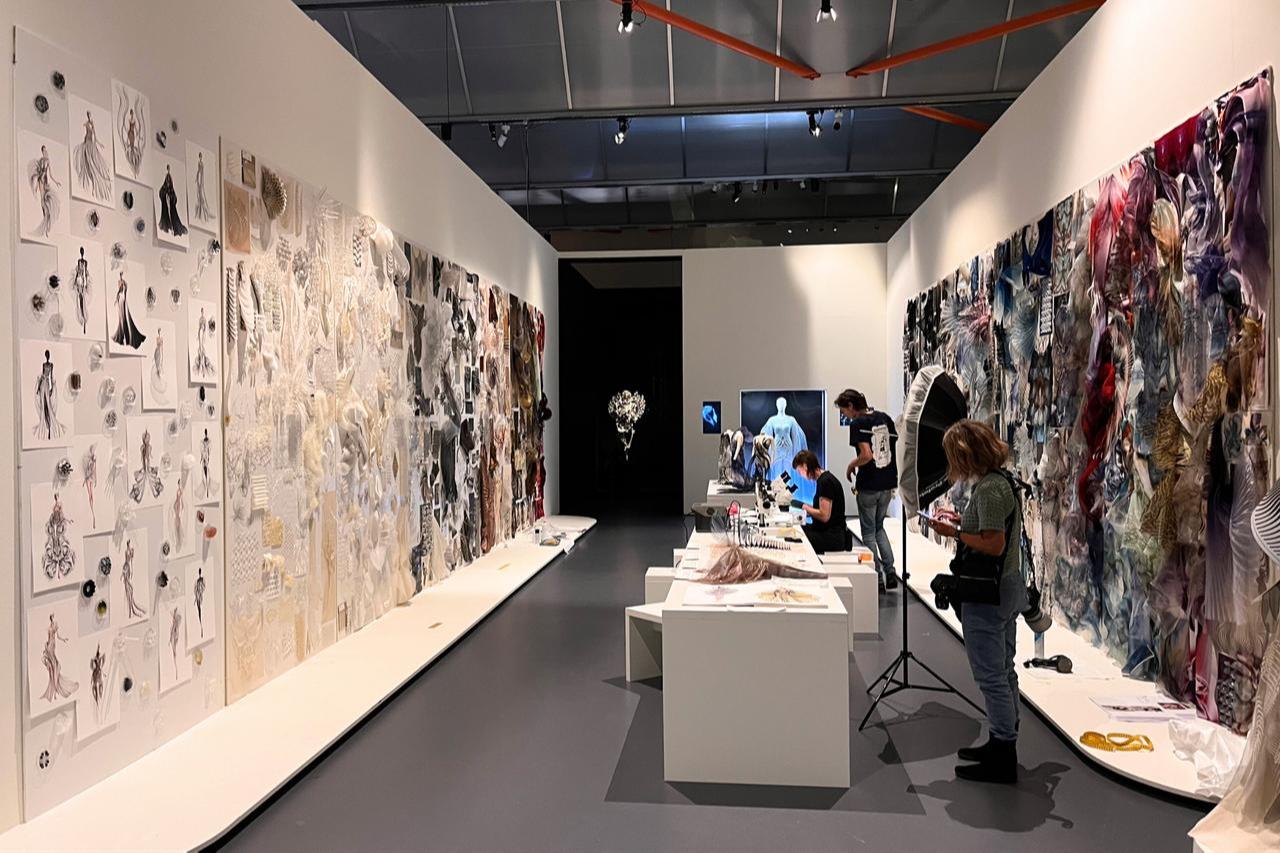 A replica of Iris van Herpen’s Amsterdam atelier, Rotterdam, Netherlands, September 26, 2025. (Photo by Selin Hacialioglu/Türkiye Today)