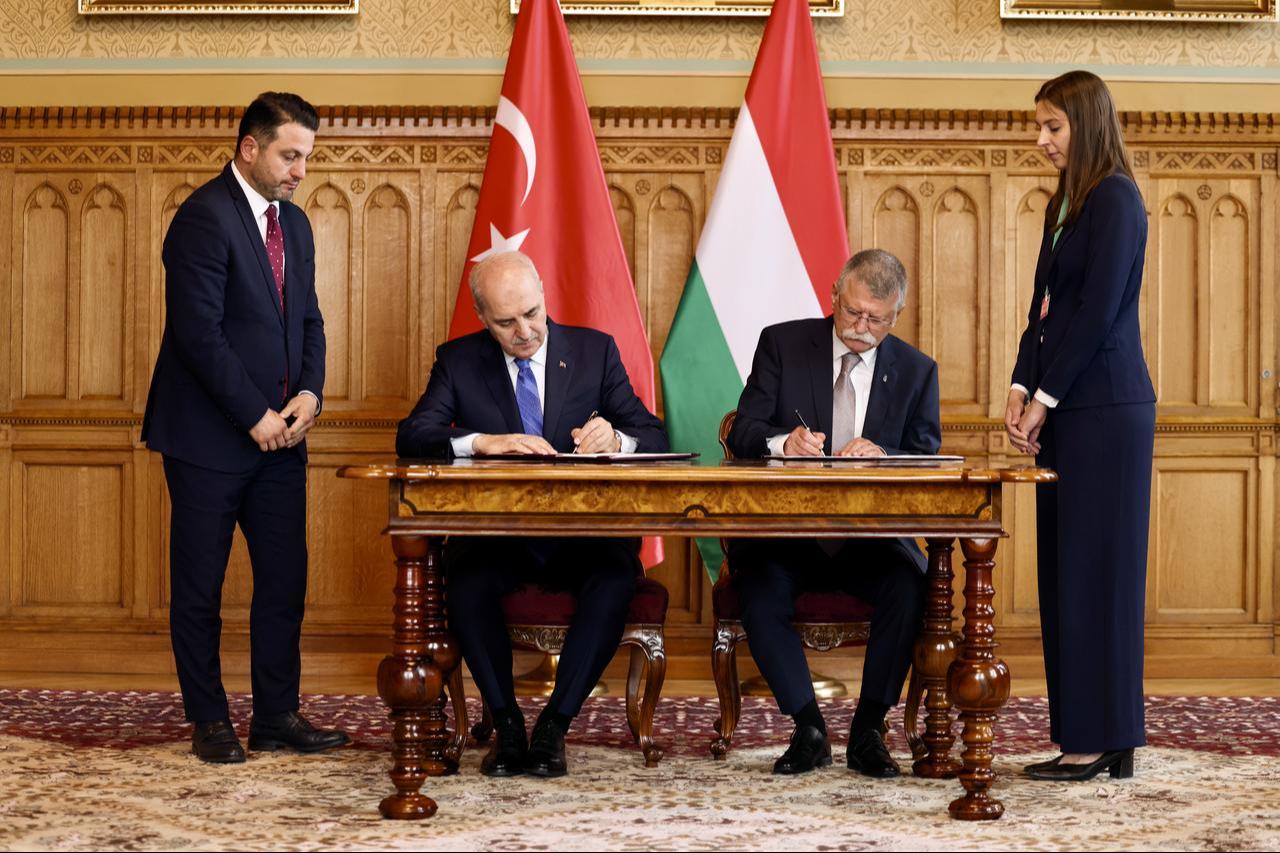 Turkish Parliament Speaker Numan Kurtulmus, speaking along with Hungarian National Assembly Speaker Laszlo Kover in Hungary, Sept. 29, 2025. (AA Photo)