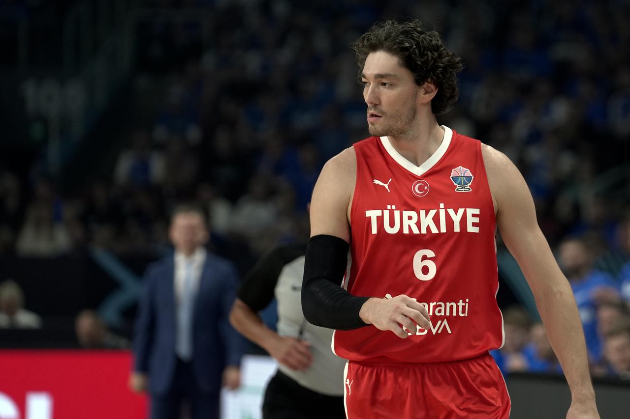 Cedi Osman of Turkiye gestures during the FIBA EuroBasket 2025 Group A basketball match between Turkiye and Estonia in Riga, Latvia, September 01, 2025. (AA Photo)