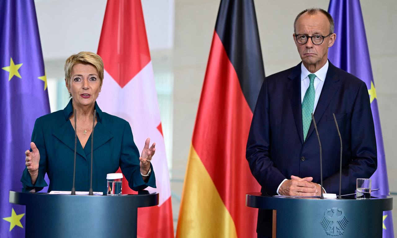 German Chancellor Friedrich Merz (R) and Swiss President Karin Keller-Sutter give a joint press conference during their meeting at the Chancellery in Berlin, September 2, 2025. (AFP Photo)