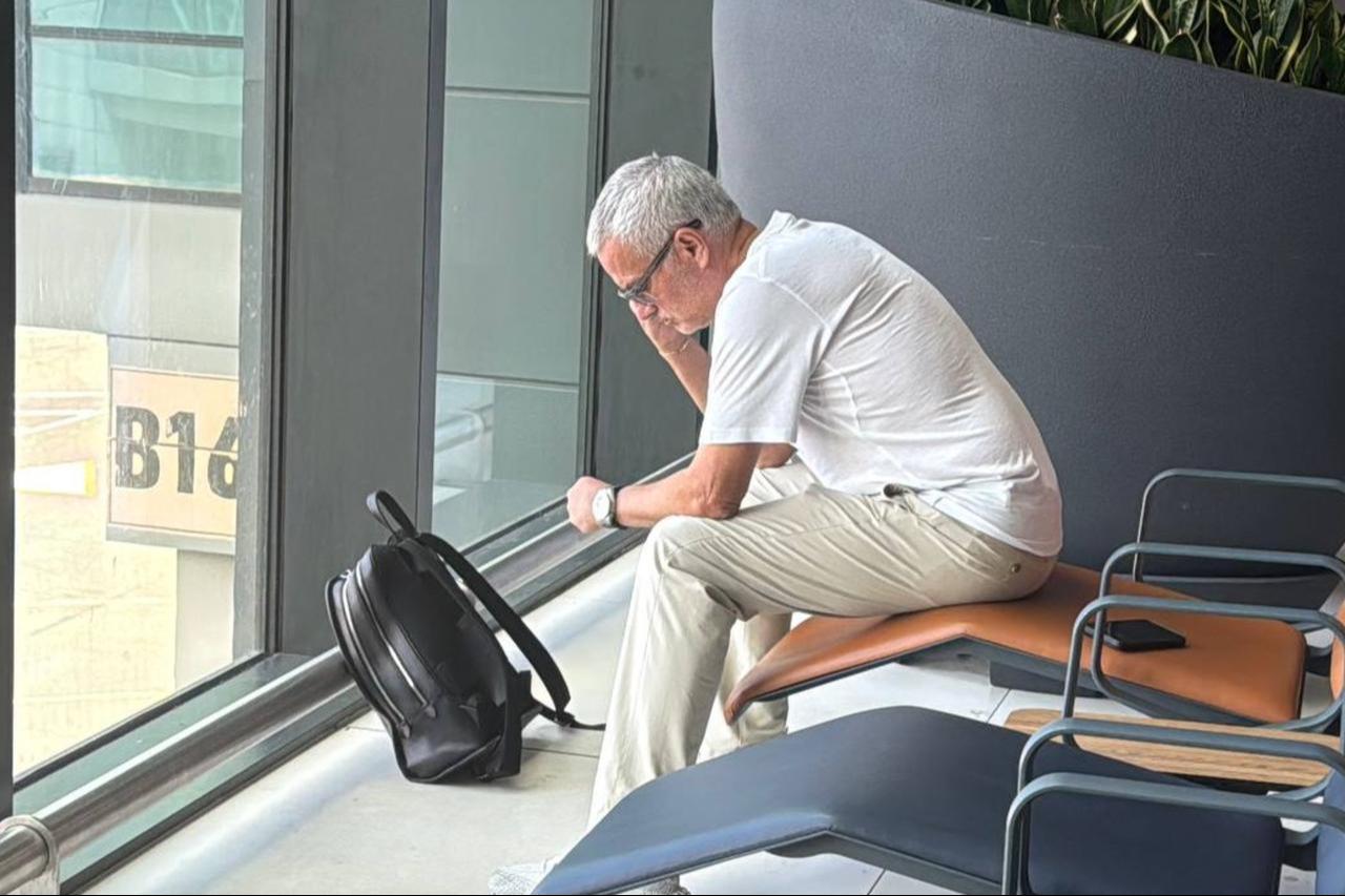Portuguese head coach Jose Mourinho waits for his flight at Istanbul Airport after Turkish Super Lig club Fenerbahce has parted ways with him in Istanbul, Türkiye, August 30, 2025. (AA Photo)