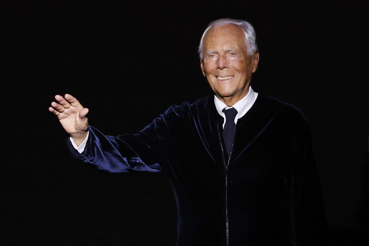 Italian designer Giorgio Armani greets the audience during his Giorgio Armani Prive show, Paris, France, January 23, 2024. (AFP Photo)