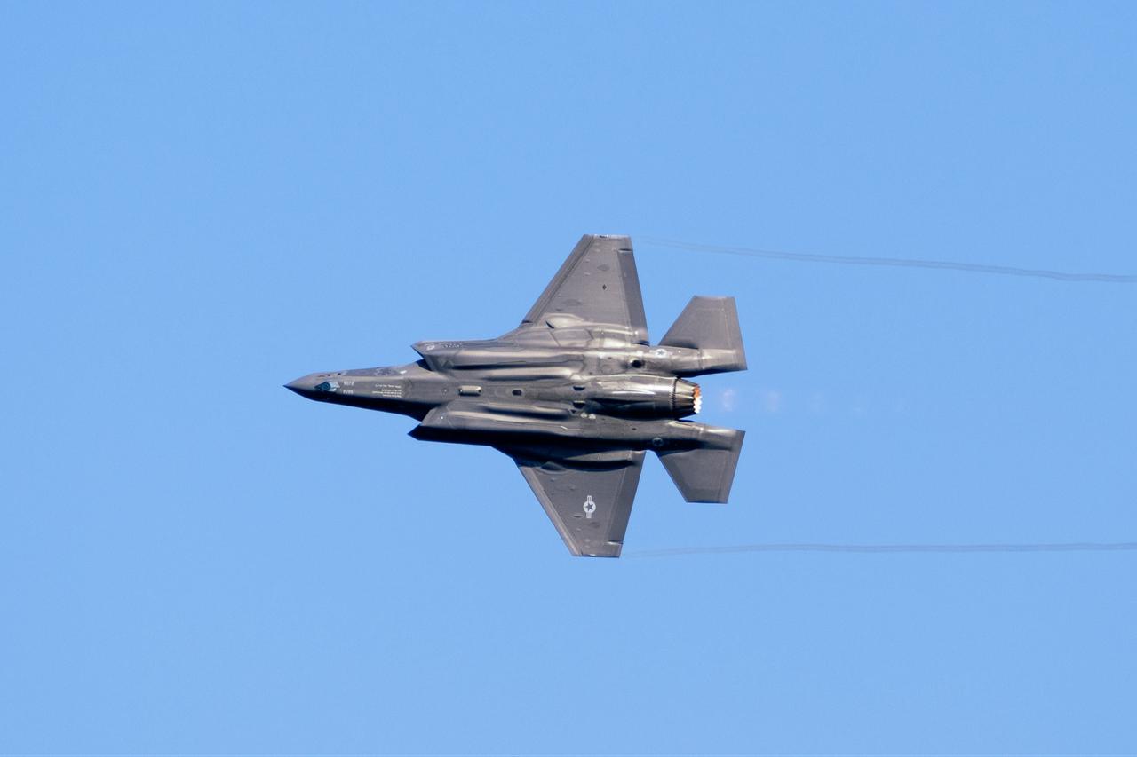 Close-up of F-35 fighter jet flying at the 39th Fleet Week air show in San Francisco, Oct 12, 2019. (Adobe Stock Photo)