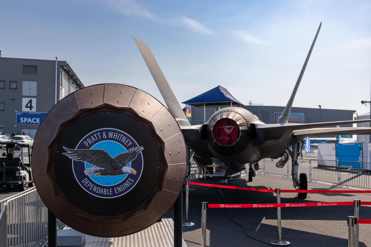 Pratt & Whitney F135 engine for the Lockheed Martin F-35 Lightning II. (Adobe Stock Photo)