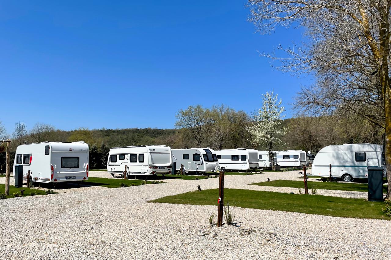 Caravan campsite with travel trailers in a row, Riva, Istanbul, Türkiye, April 4, 2022. (Adobe Stock Photo)
