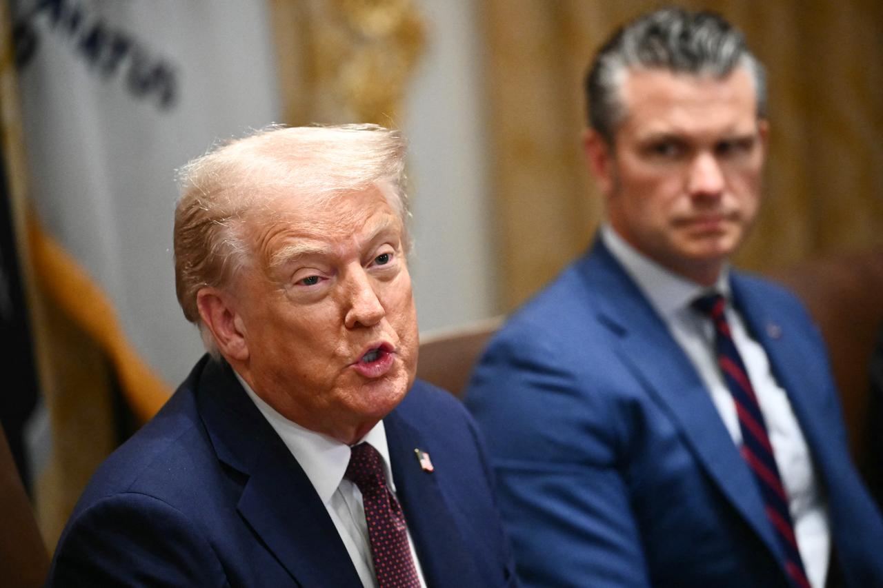 Trump expects Putin call 'soon,' vows to end Ukraine war despite challenges Image