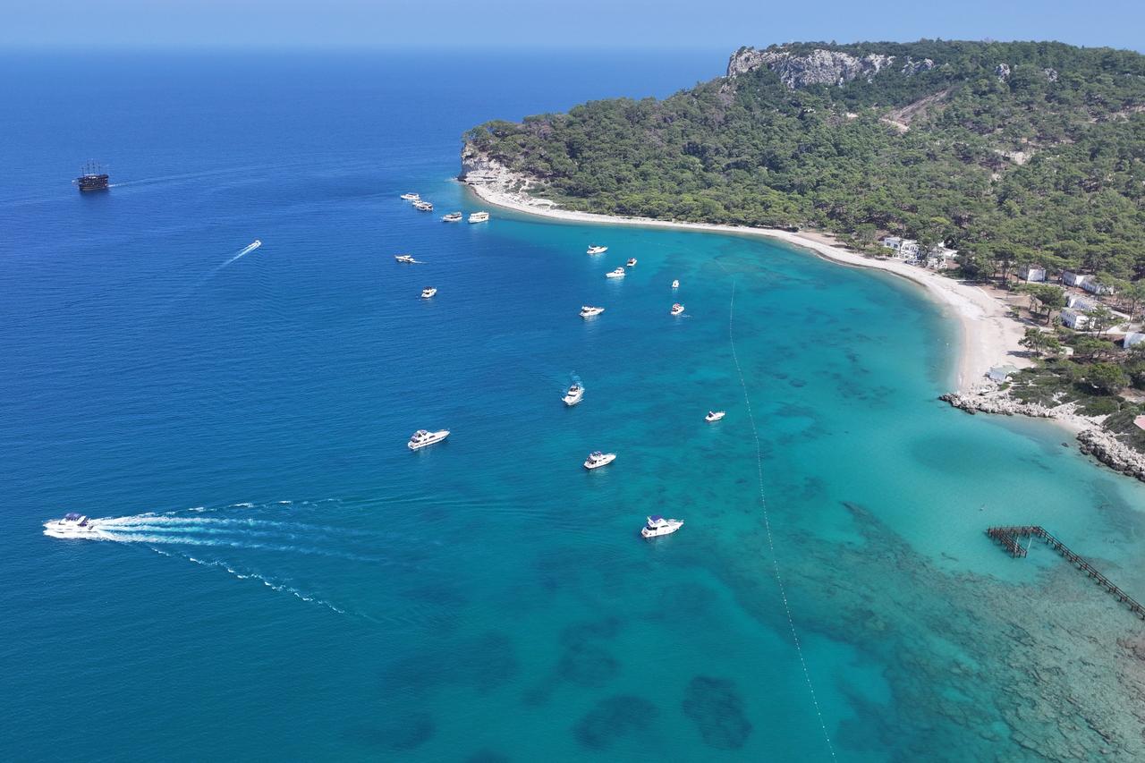 A total of 11,702,733 international visitors flew into Antalya during the first eight months of the year, Türkiye, September 2, 2025. (AA Photo)