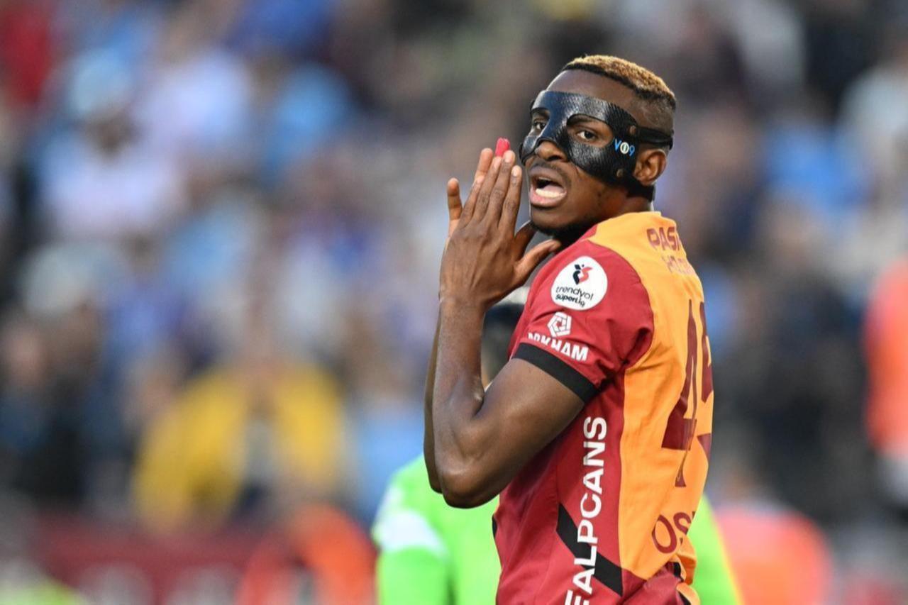 Galatasaray's Victor Osimhen reacts during Turkish Super Lig week 35 football match between Trabzonspor and Galatasaray at Papara Park in Trabzon, Türkiye, May 10, 2025. (AA Photo)