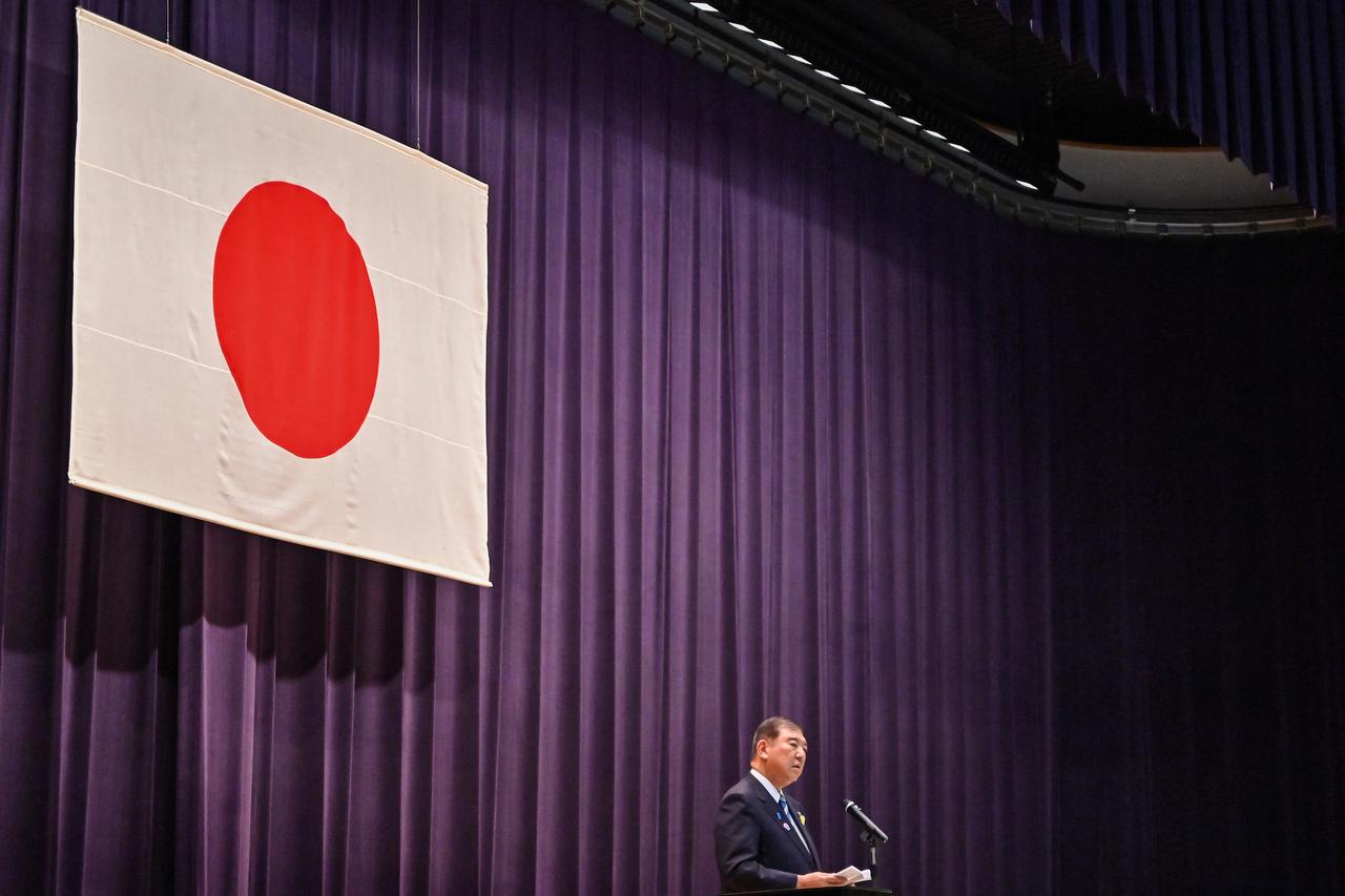 Japanese PM Shigeru Ishiba to resign amid election defeat, rising internal pressure Image