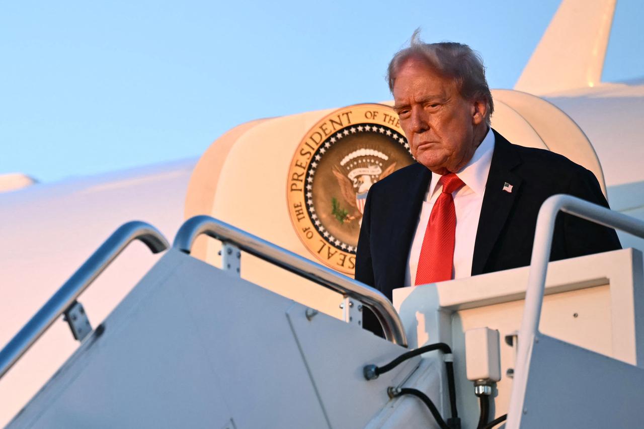 Trump says he is ‘not happy’ with Russia-Ukraine war after record Russian barrage Image