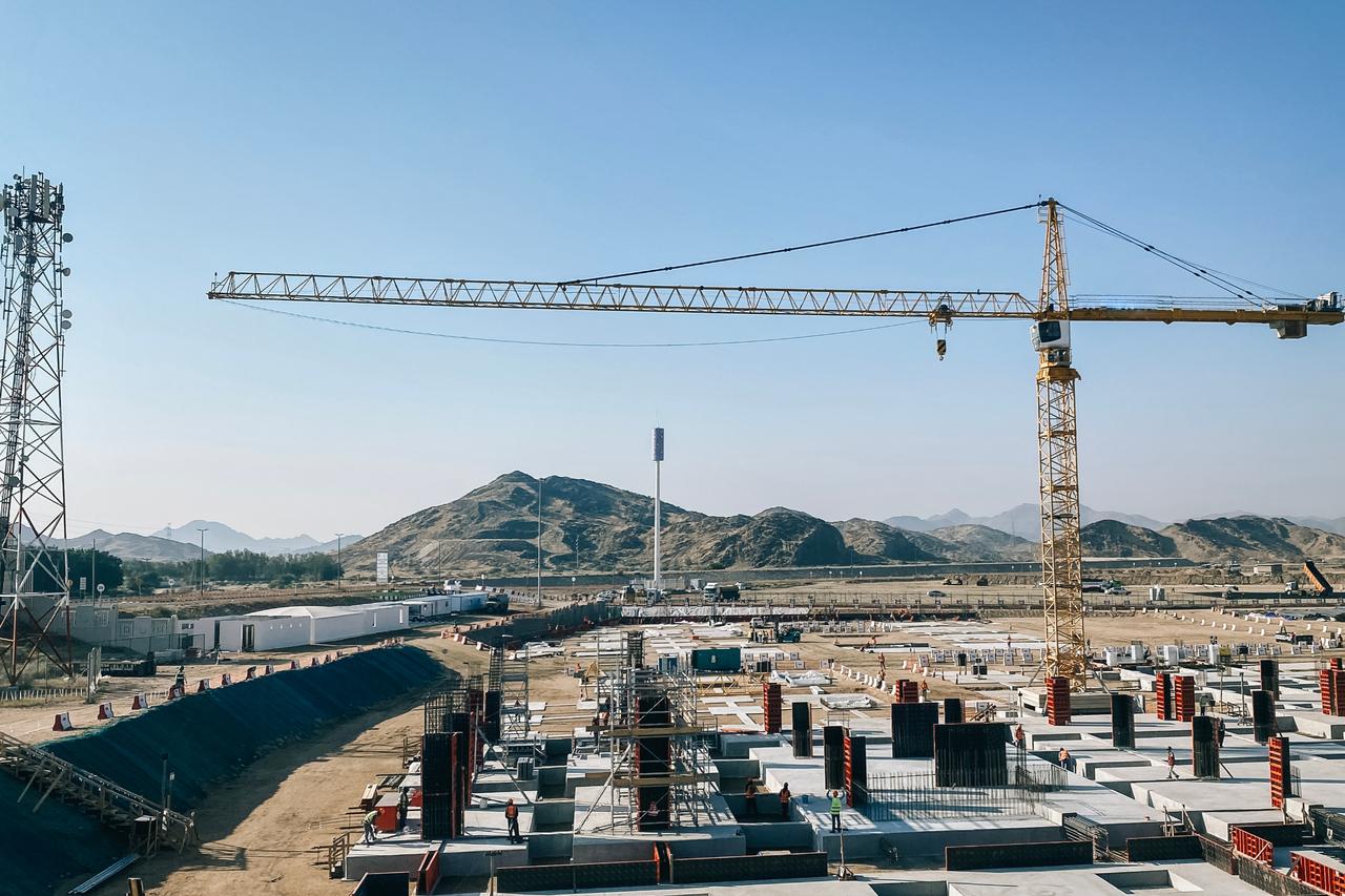 Photo shows construction of a commercial building in Mecca, Saudi Arabia, accessed on Sept. 8, 2025. (Adobe Stock Photo)