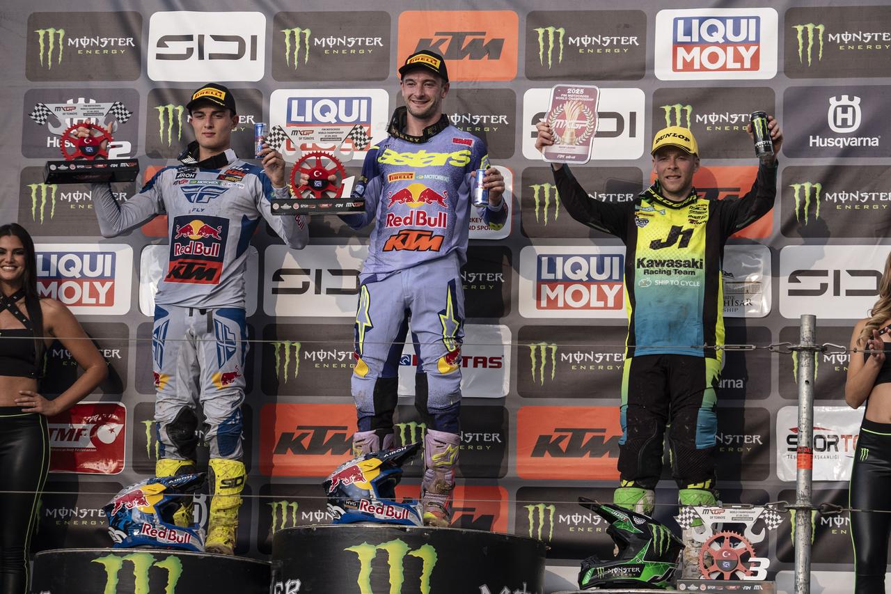 Dutch rider Jefrey Herlings (center) takes first place at MXGP of Türkiye, with Romain Febvre (left) second and Lucas Coenen (right) third, Afyonkarahisar, Türkiye, September 7, 2025. (AA Photo)