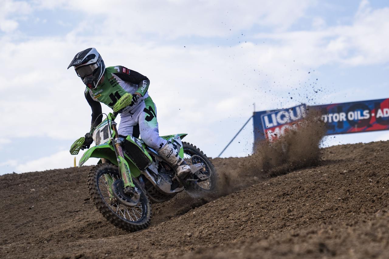 Thrilling motocross action lights up Afyonkarahisar during MXGP of Türkiye, Türkiye, September 7, 2025. (AA Photo)