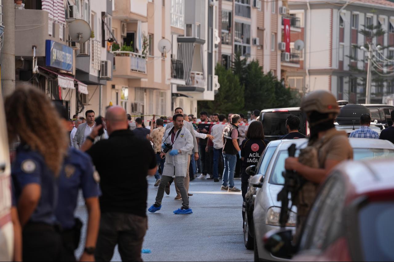 Scenes from the shotgun attack by a 16-year-old at Salih Isgoren Police Station in Izmir's Balcova district, 8 Sept. 2025. (AA Photo)