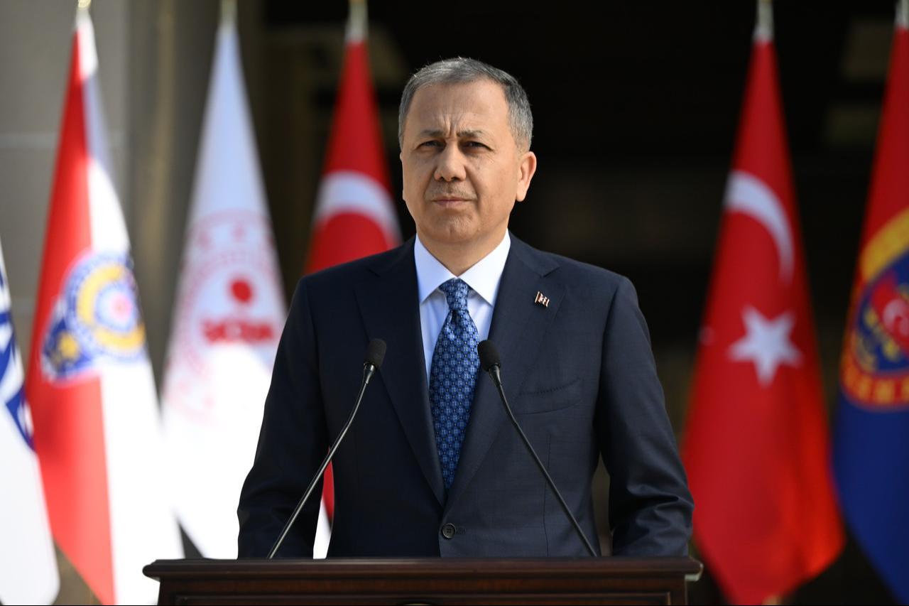 Interior Minister Ali Yerlikaya giving a press statement on April 15, 2025 regarding the "Orkinos-Bulut" operation, which was simultaneously conducted against international criminal organizations. (AA Photo)