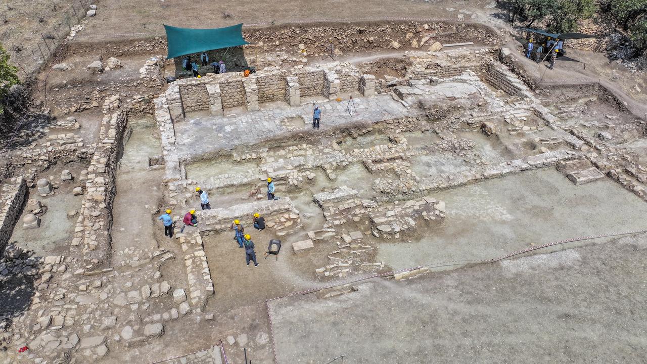 A view from the archaeological excavations in Kulp district of Diyarbakir, Türkiye, Sept. 8, 2025. (AA Photo)