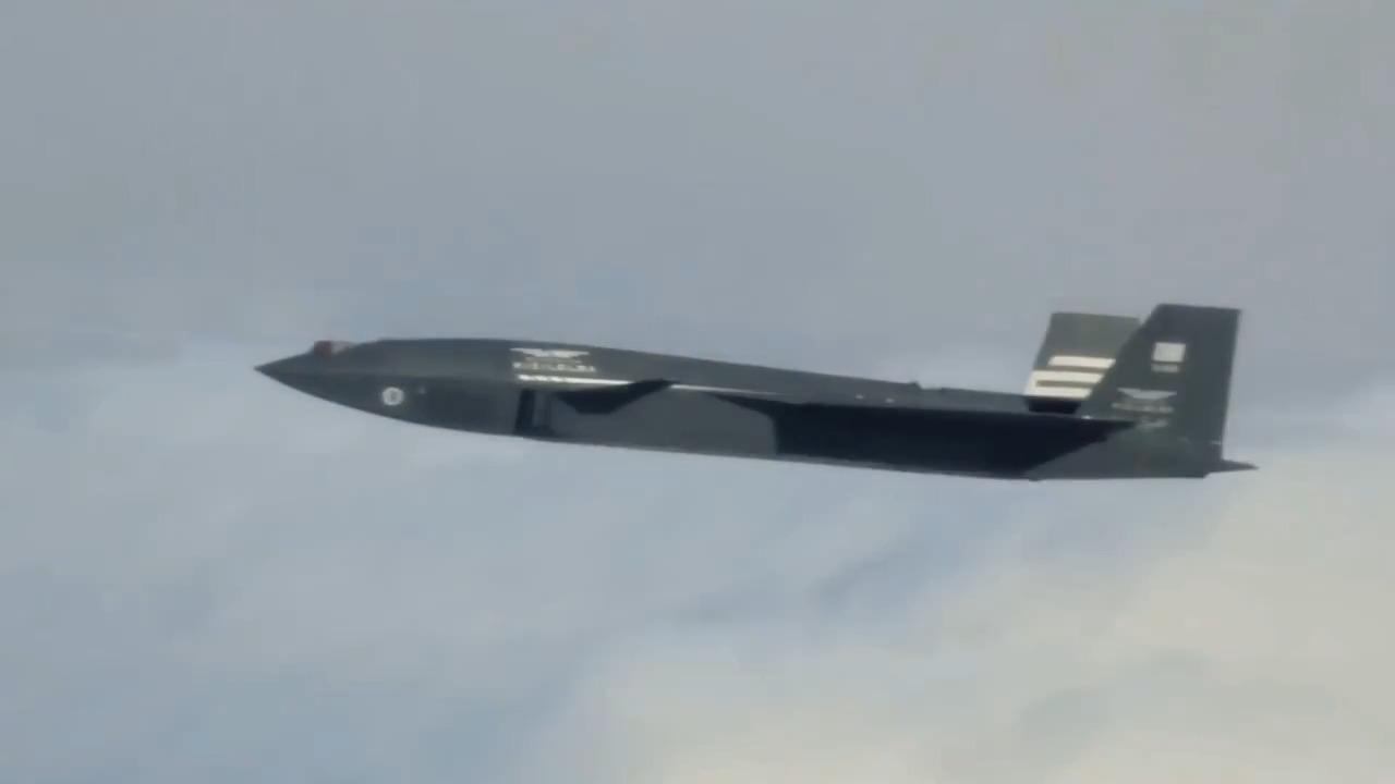 Baykar's Kizilelma unmanned fighter jet during its first test flight with Aselsan's KARAT Infrared Search and Track (IRST) system. (Photo via X/@BaykarTech)