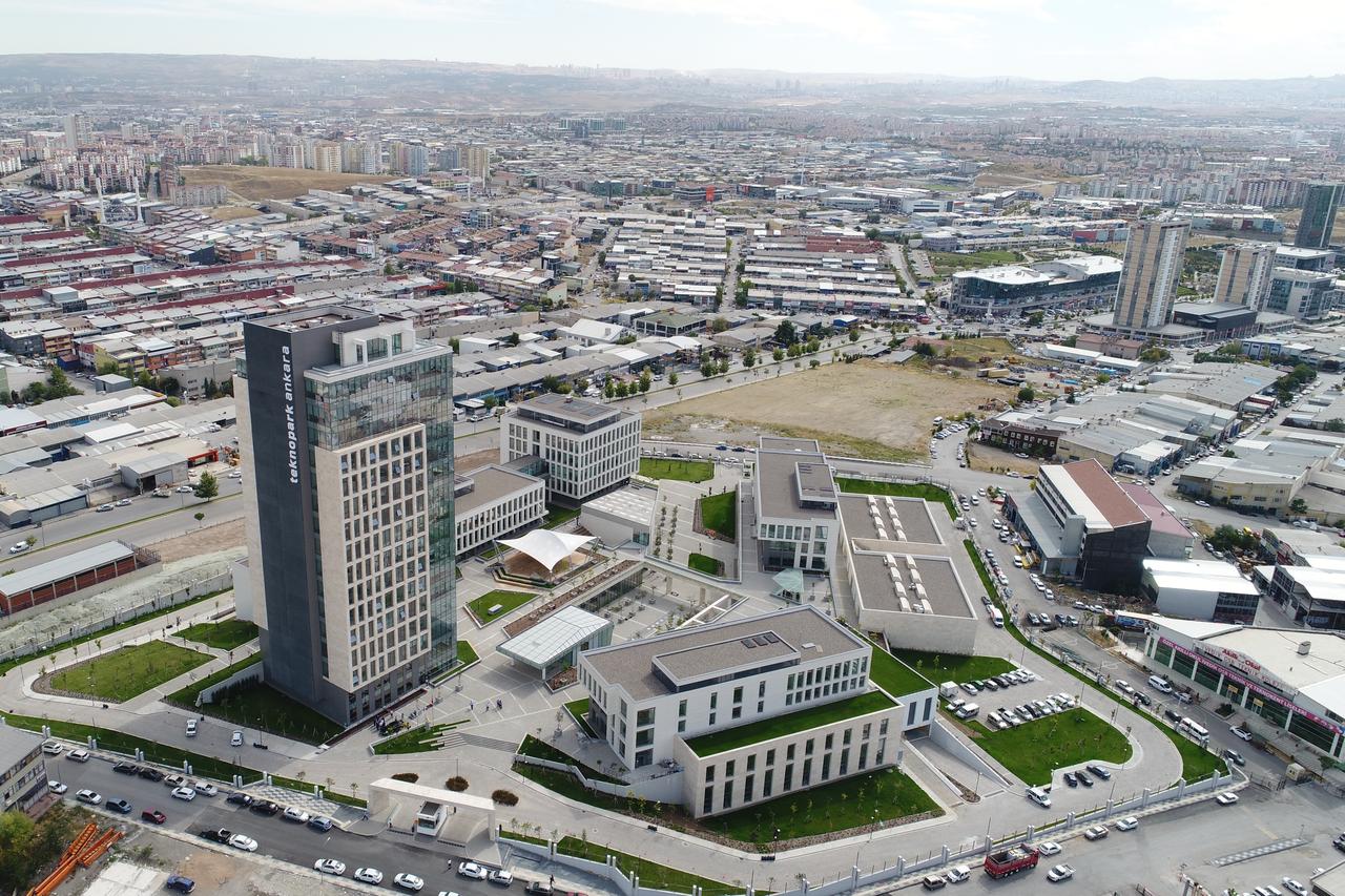 Türkiye’s industrial output improves in November, driven by high-tech surge