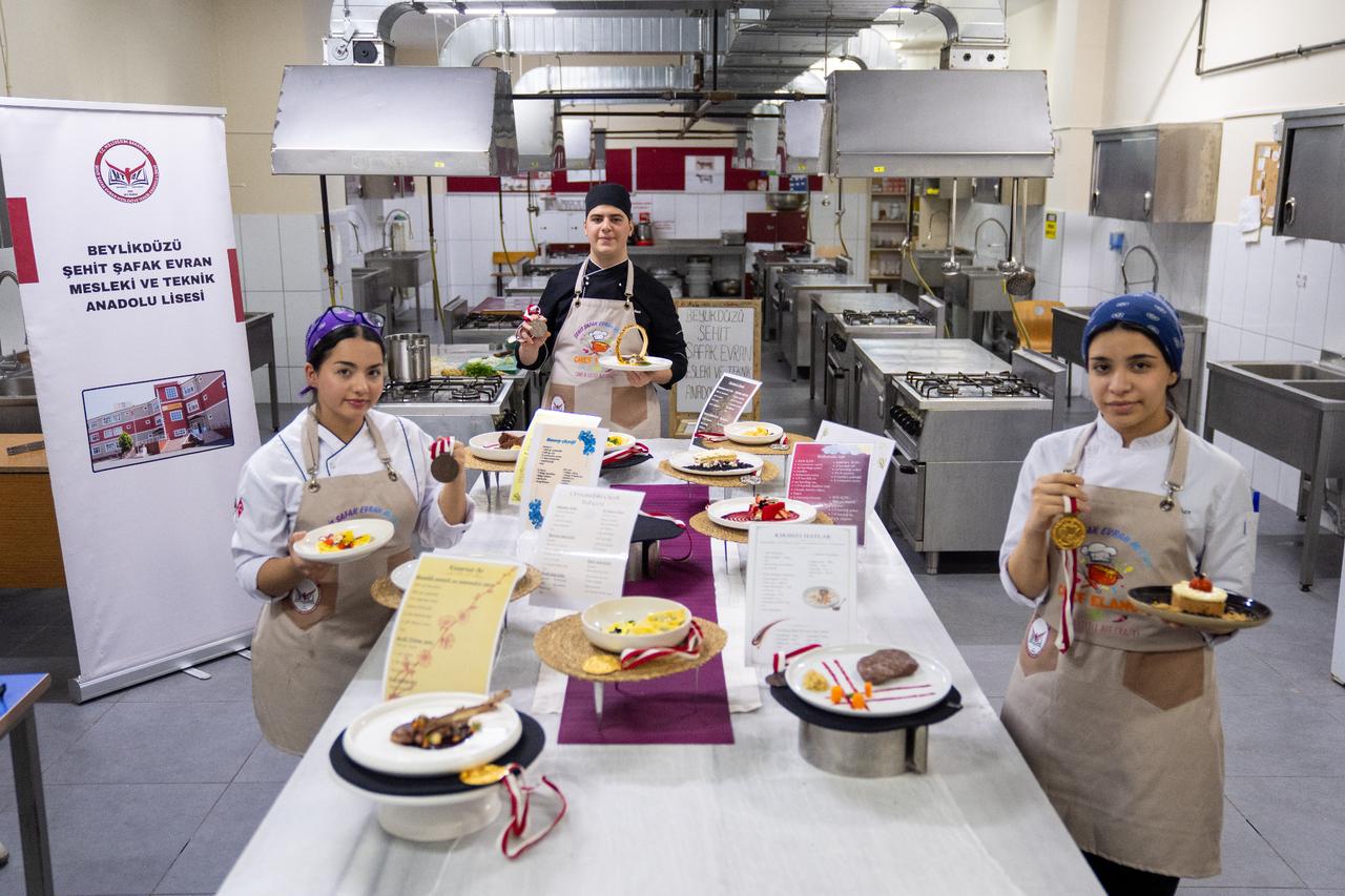 Turkish vocational high school students bring Turkish cuisine to Europe after international win