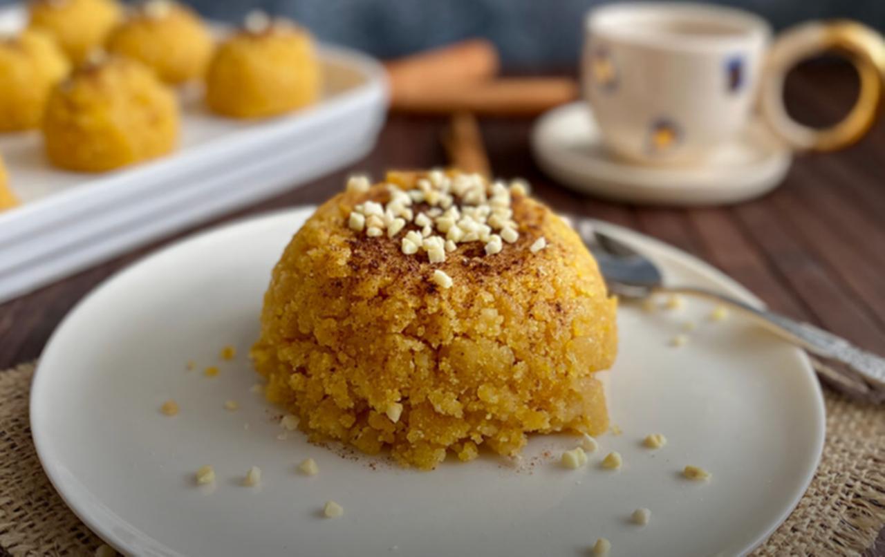 Misir Unu Helvasi, a rich and comforting dessert made with roasted cornmeal, butter, and hazelnuts, deeply rooted in Black Sea culinary tradition. (Photo via yemek.com)