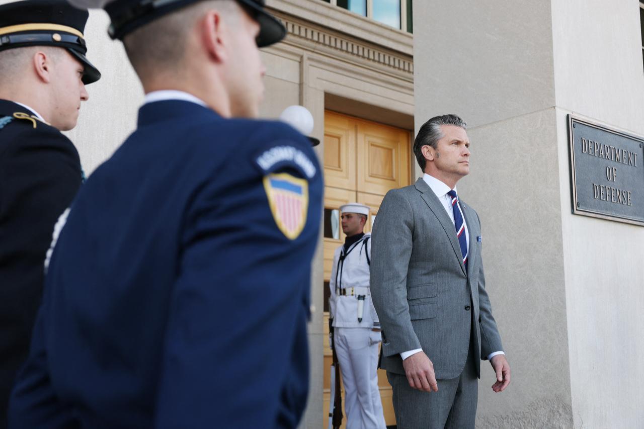 U.S. Secretary of War Pete Hegseth waits to greet Canadian National Defense Minister David McGuinty at the Pentagon, Arlington, Virginia, U.S. September 22, 2025. (AFP Photo)