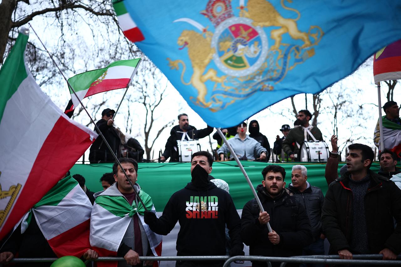 2,000 deaths including security personnel in protests, confirms Iranian official