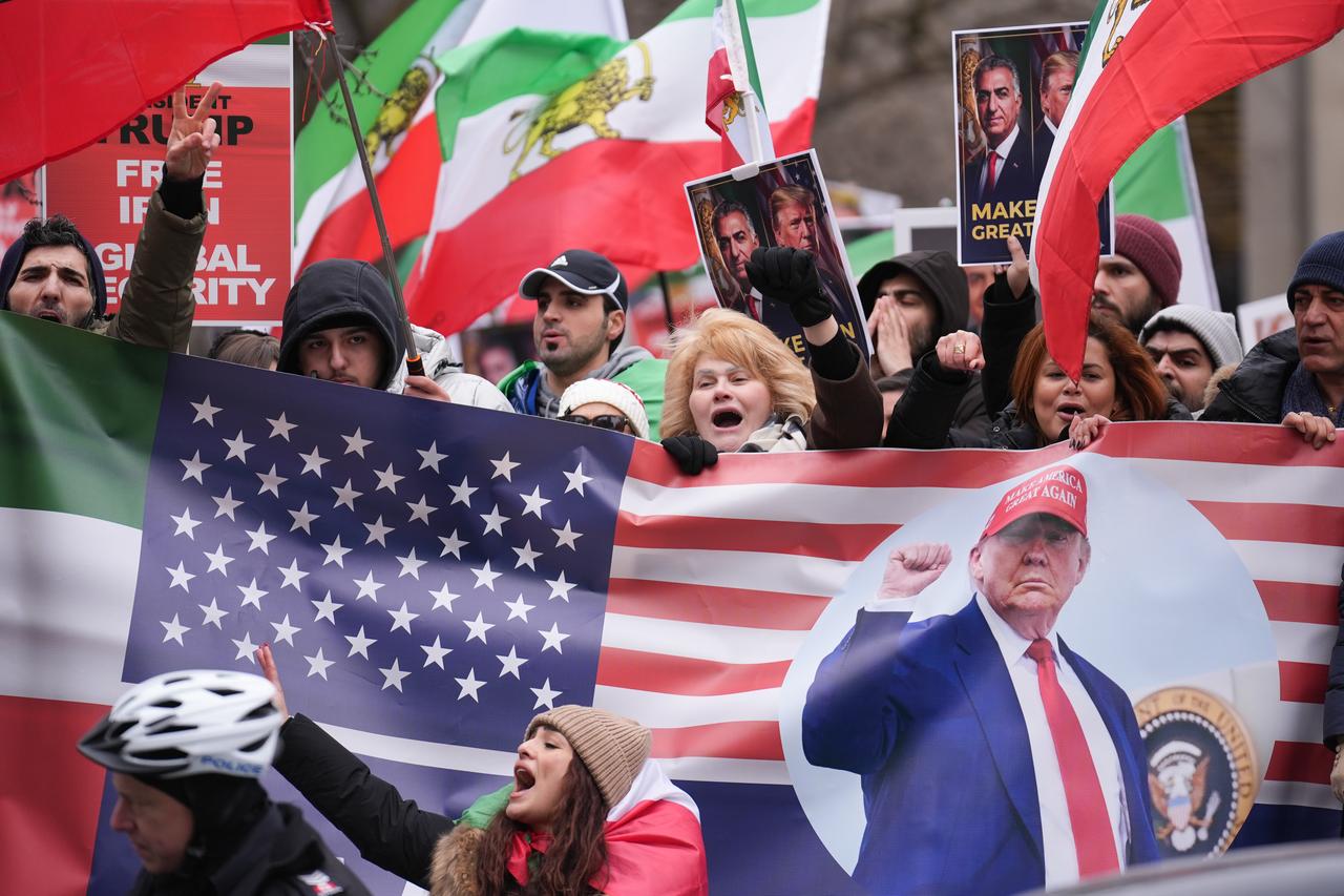 Iranian people living in Toronto attend a demonstration in solidarity with protesters in Iran,Toronto, Ontario, Canada, on Jan. 13, 2026. (AA Photo)
