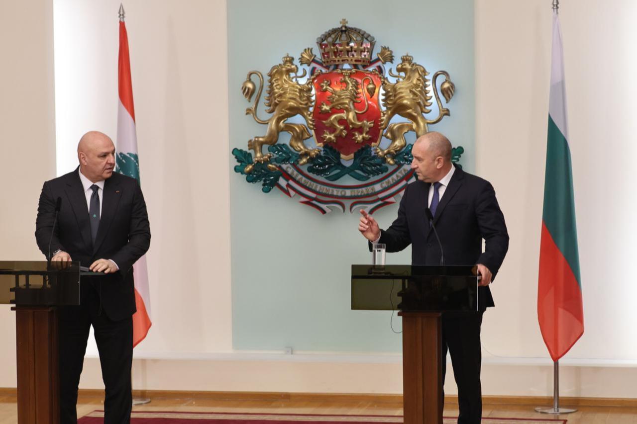 Bulgaria moves closer to early elections after second coalition refuses power