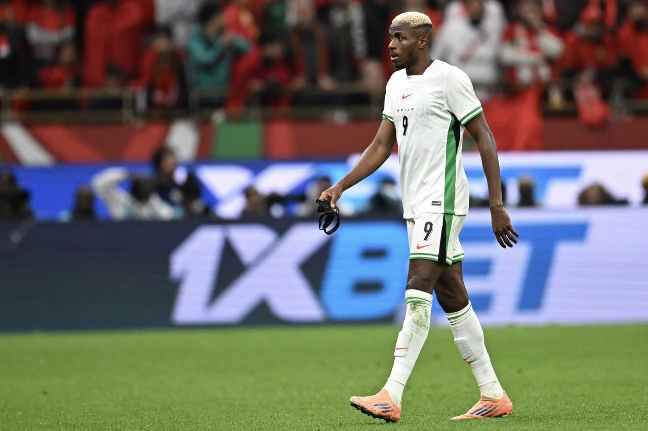 Nigeria's forward #09 Victor Osimhen leaves the pitch during the Africa Cup of Nations (CAN) semi-final football match between Nigeria and Morocco at the Prince Moulay Abdellah stadium in Rabat, January 14, 2026. (AFP Photo)