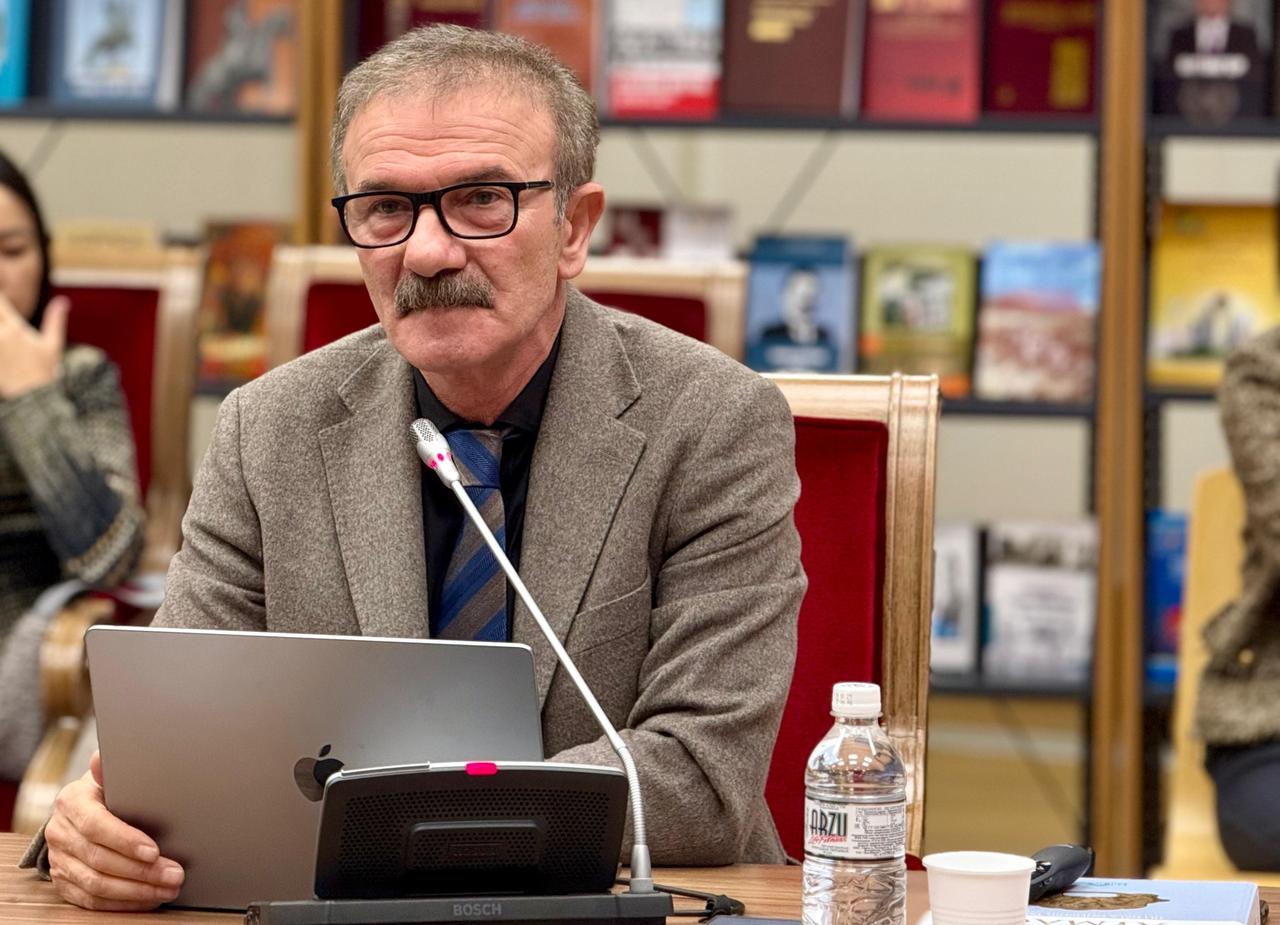 Professor Necmi Karul, head of the Gobeklitepe and Karahantepe excavation projects, speaks during a seminar at the National Museum of Kazakhstan in Astana, Kazakhstan, Jan. 15, 2026. (AA Photo)