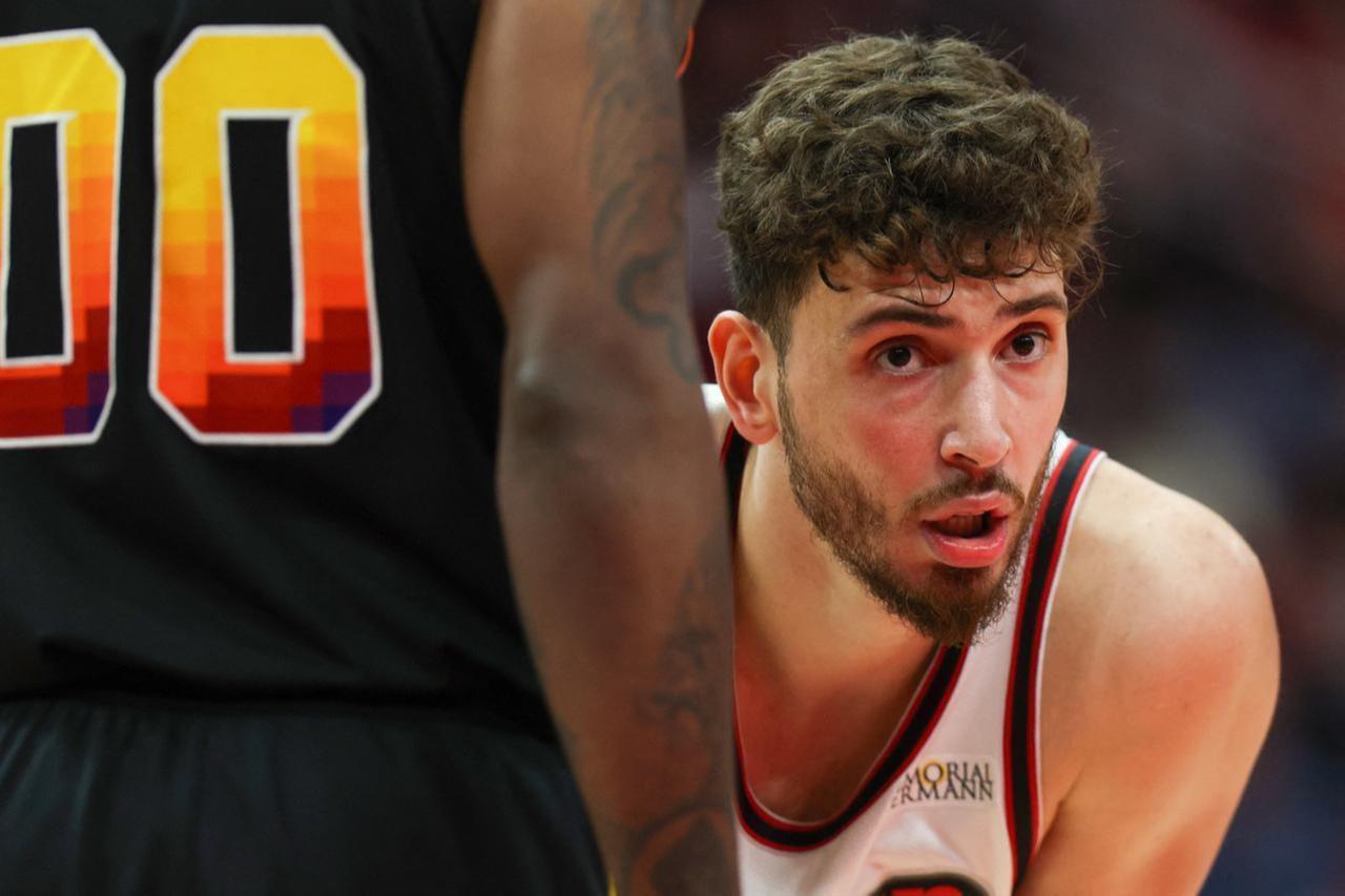 Alperen Sengun posts double-double as Thunder defeats Rockets in Houston