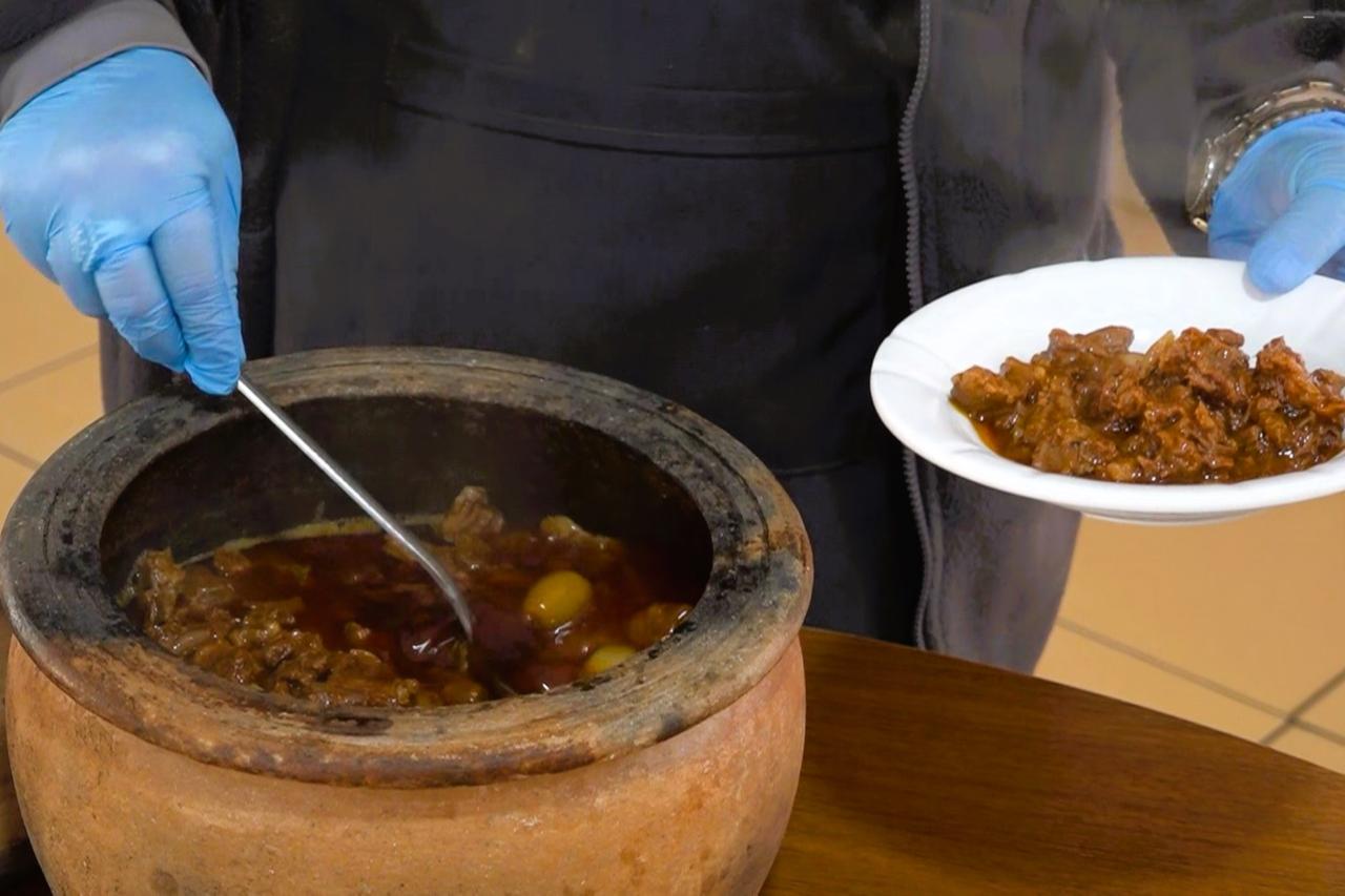 Bilecik papaz yahnisi: A regional Ottoman dish preserved by official registration