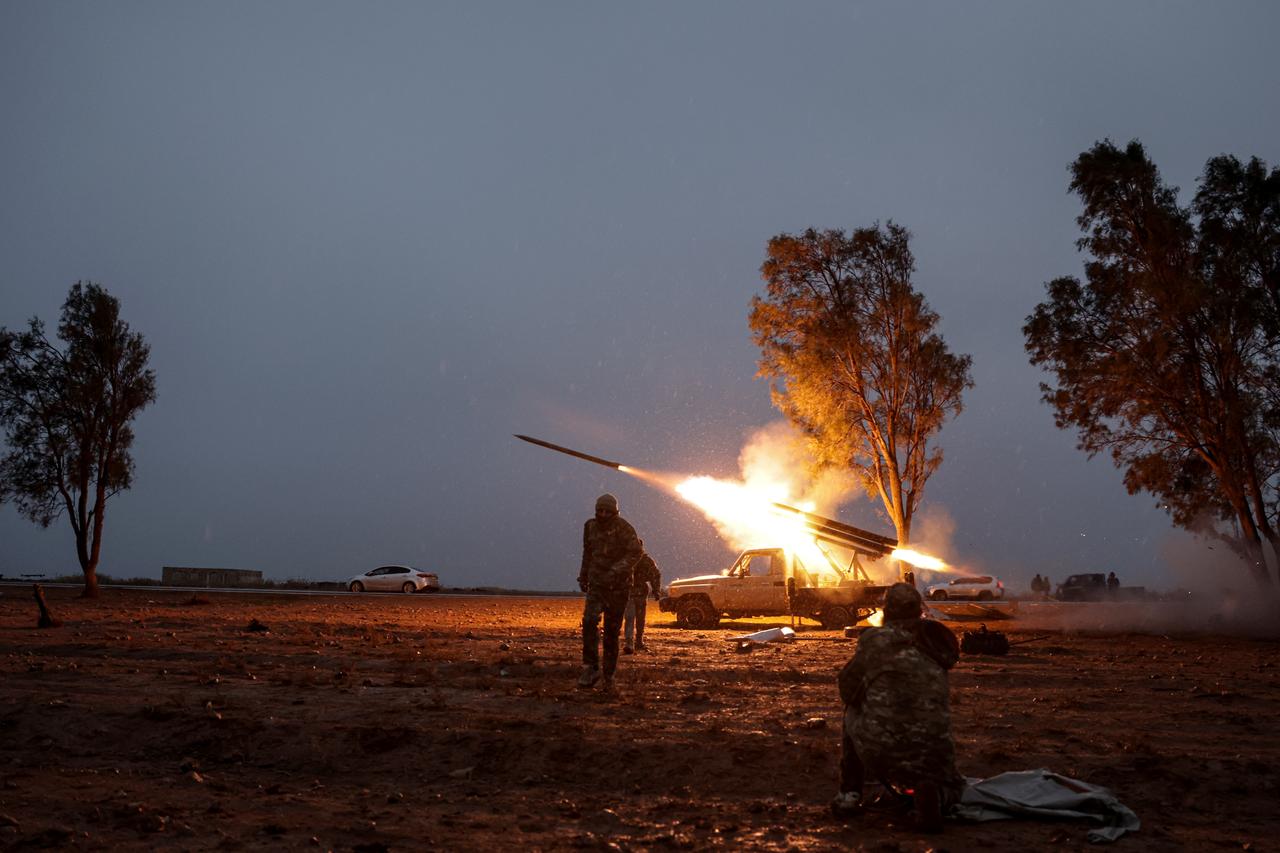 Syrian Army expands control in Raqqa province as US calls for halt to offensive