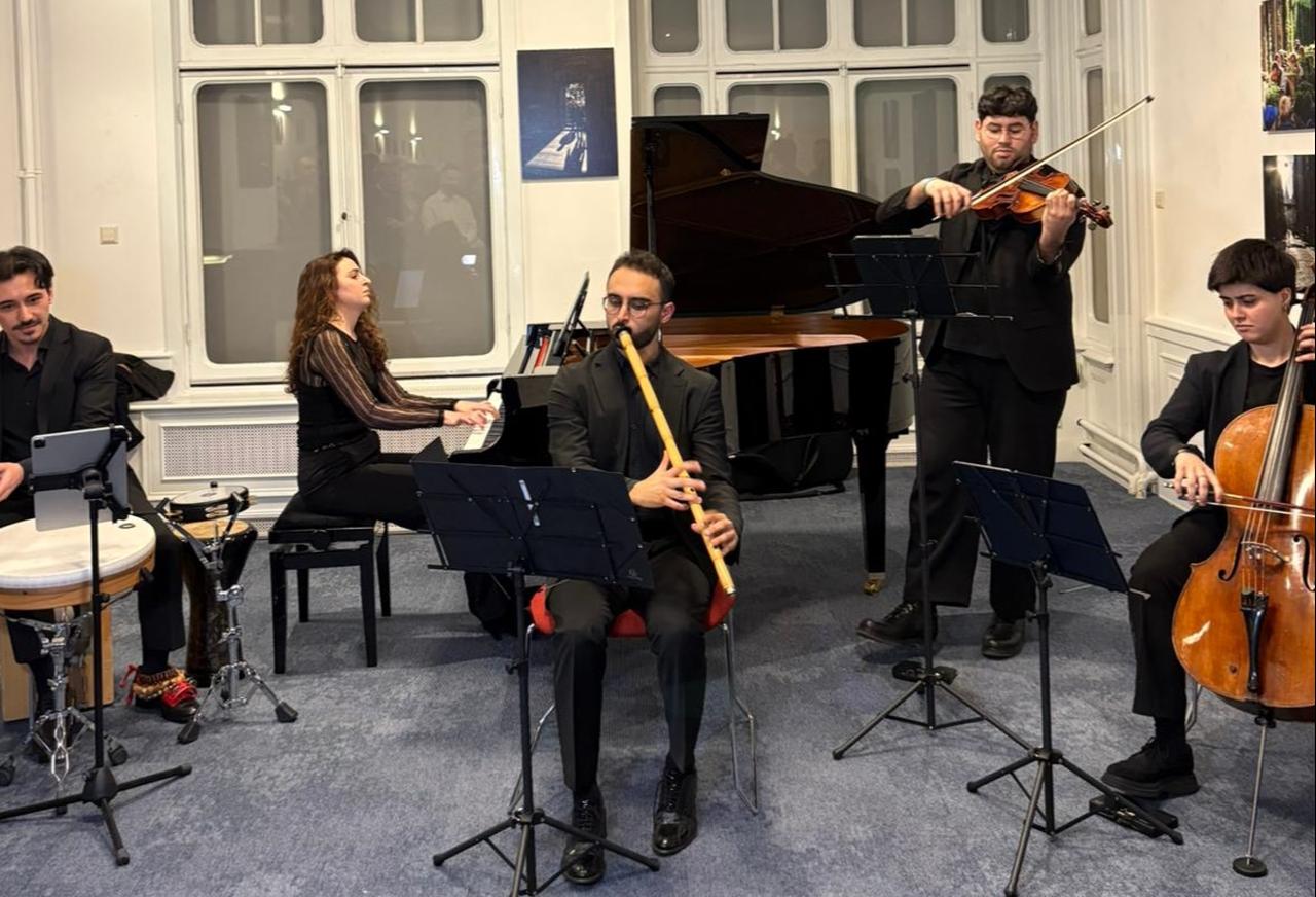 Members of the music group HarmonEast perform during the Turkish Art Platform launch event at the Yunus Emre Institute in Amsterdam Netherlands, Jan. 17 2026.  (AA Photo)