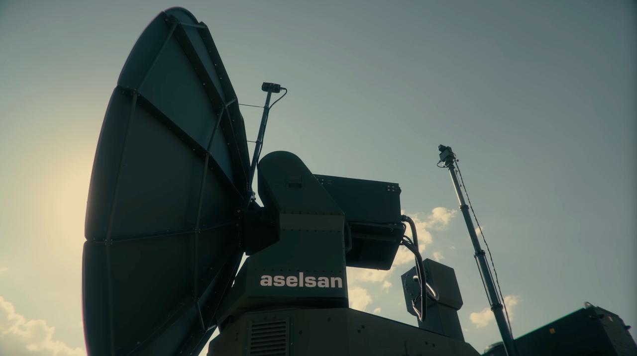 Aselsan's Ejderha (Dragon) High-Power Electromagnetic Countermeasure System during demonstration tests at Aselsan's Golbek Technology Base at unspecified date. (AA Photo)
