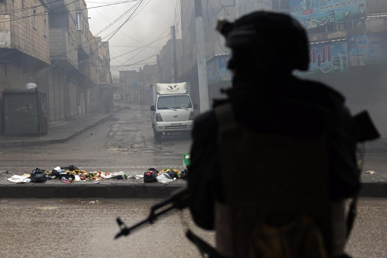 Tribal forces liberate entire Deir ez-Zor province from SDF