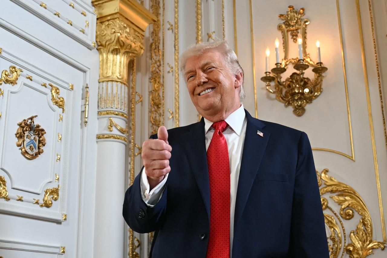 Trump seeks $1B buy-in for permanent seats on new 'Board of Peace': Report