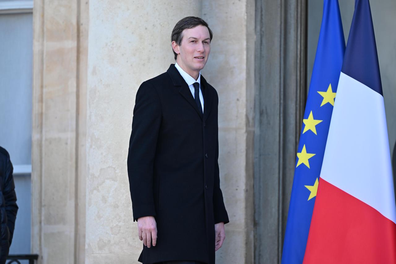 US President Donald Trump's son-in-law Jared Kushner arrive at the Elysee Palace in Paris to meet with French President prior to the Coalition of the Willing summit, Jan. 6, 2026. (AA Photo)