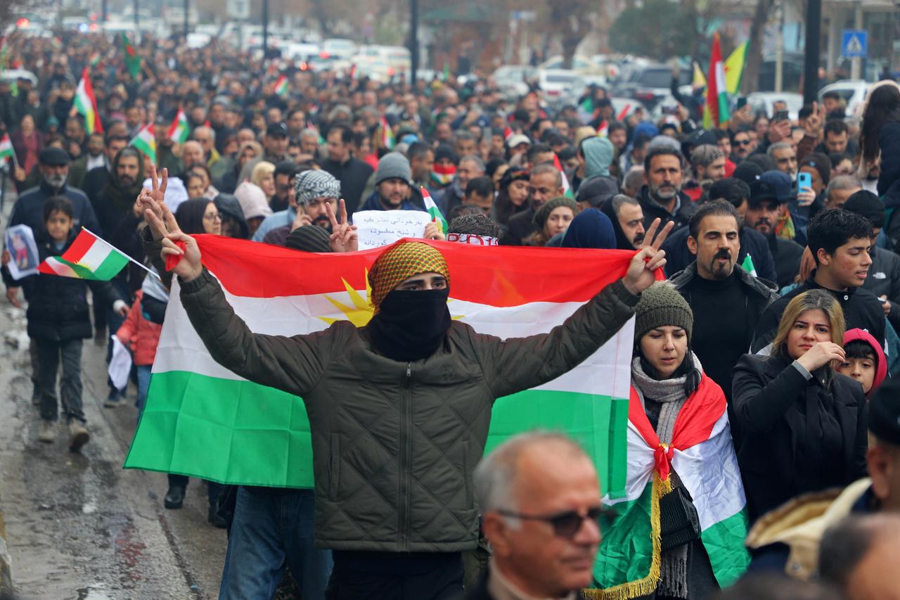 Syria starts Jazira deployments as integration deal with SDF advances