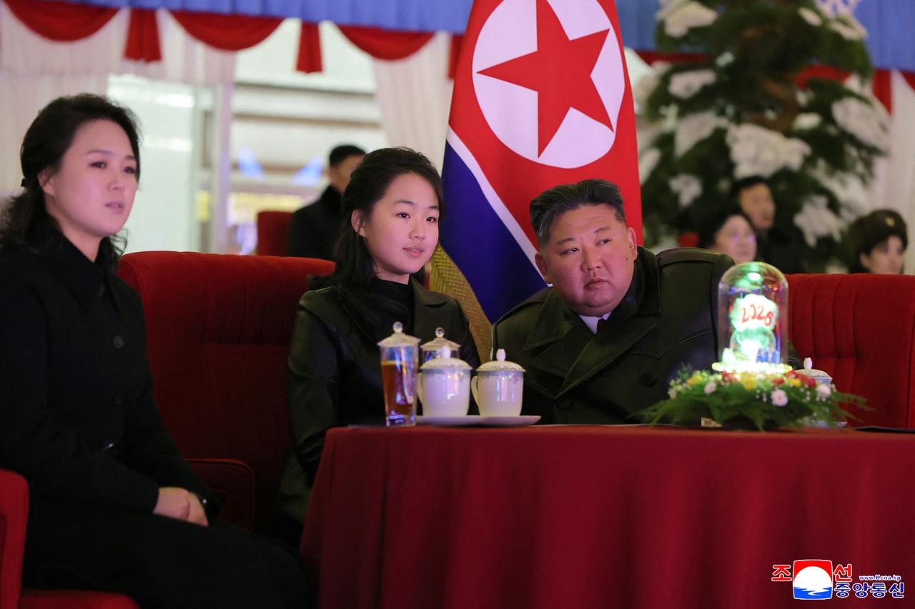 Kim Jong Un's daughter makes first mausoleum visit in succession signal