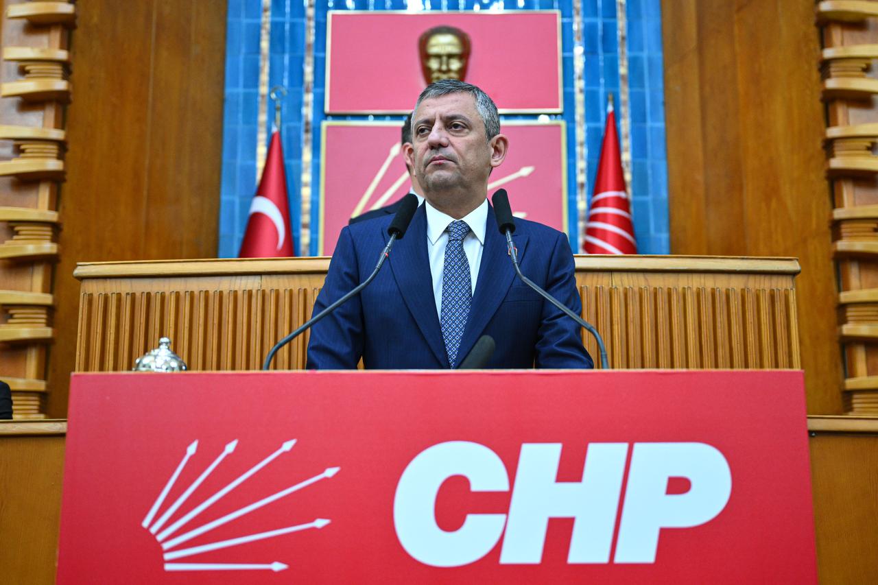 Ozel's team pushing for CHP leader to be presidential candidate instead of Imamoglu: Columnist