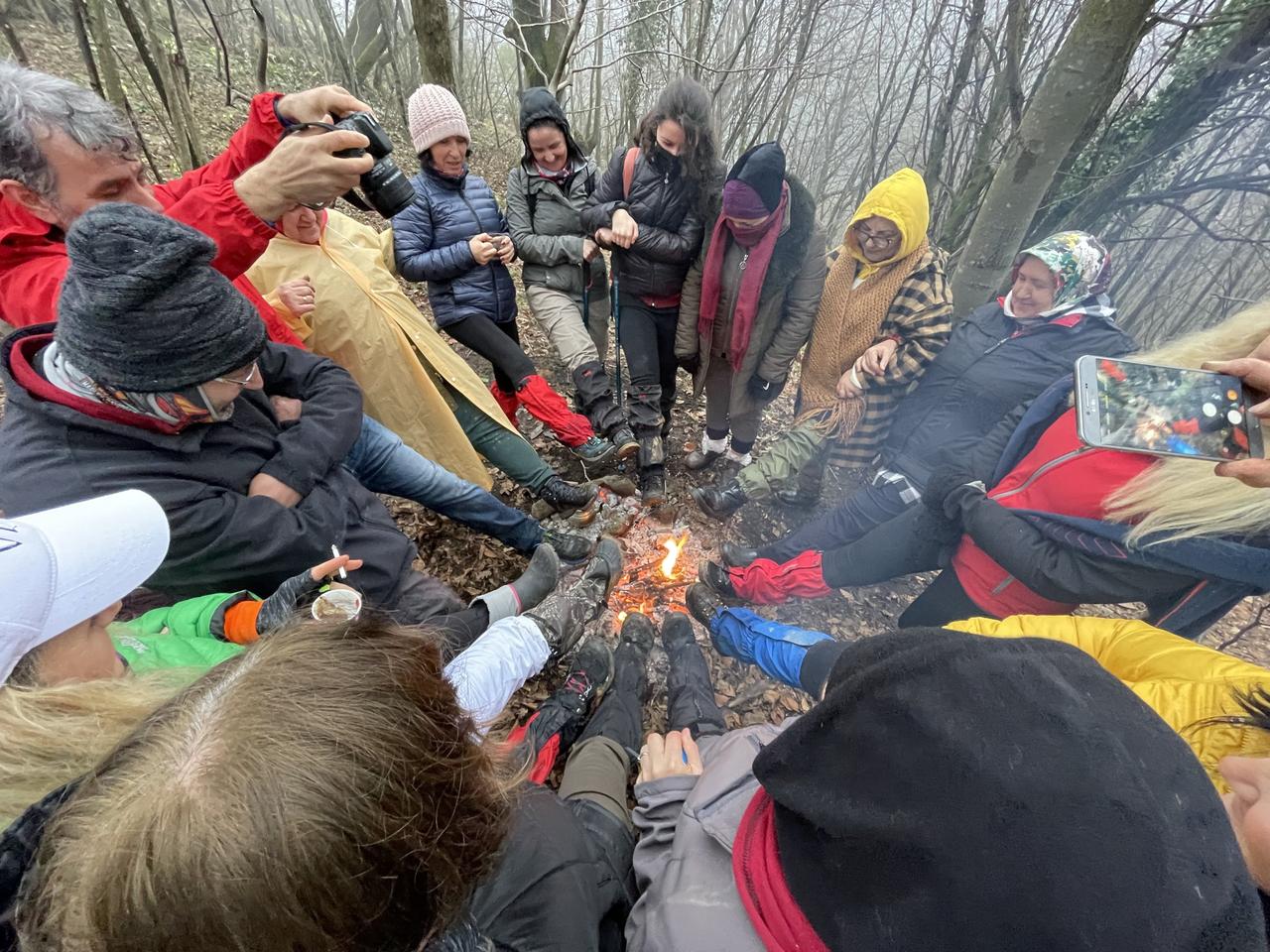 A trekking group makes a pitstop along the 16-kilometer Kurtkoy-Guneykoy part of the 801-kilometer "Sufi Trail" that stretches from Istanbul to Konya in central Türkiye and takes 40 days to complete, Feb. 13, 2022. (AA Photo)