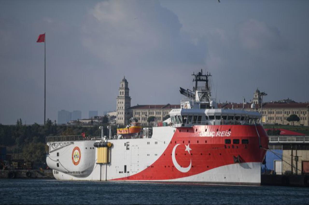 A view of Turkish General Directorate of Mineral research and Exploration's Oruc Reis seismic research vessel docked at Haydarpasa port, which searches for hydrocarbon, oil, natural gas and coal reserves at sea in Istanbul, Türkiye on Aug. 23, 2019. (AFP Photo)