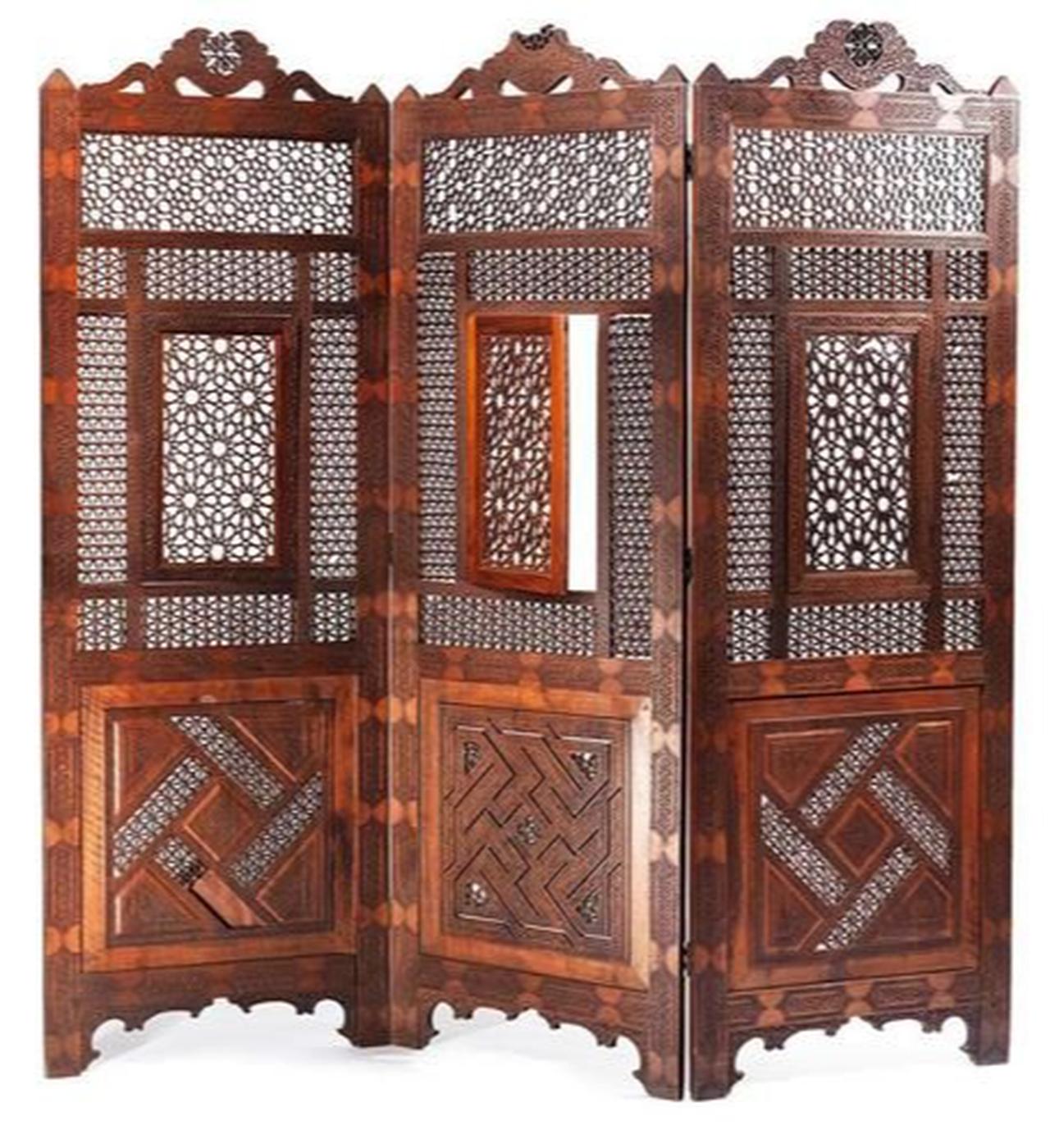 a wooden designed Ottman Arabesk Paravan. Source: Pinterest