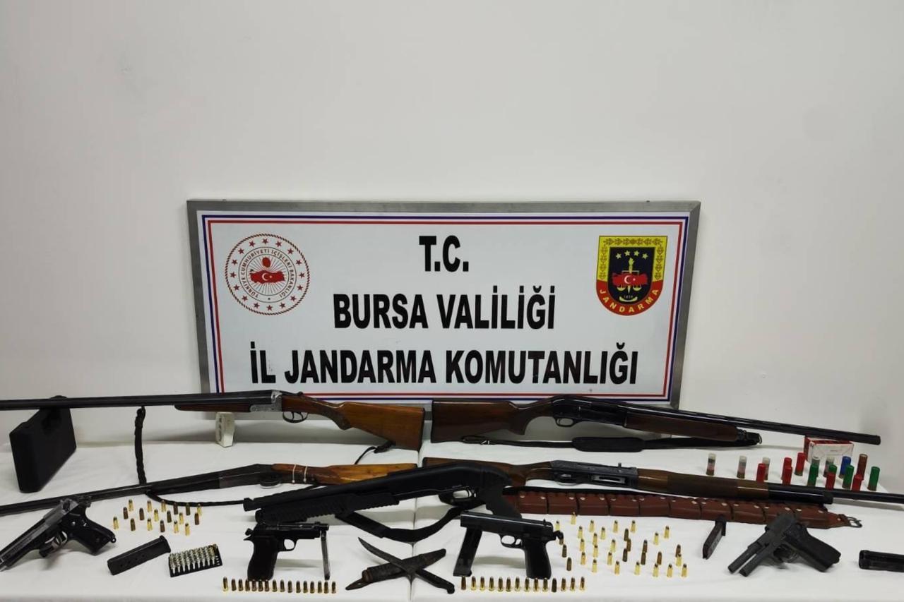 Over 110,000 unlicensed weapons seized in Türkiye in 2025