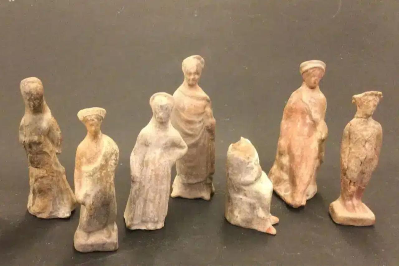 Ancient figurines, rare offerings reveal sacred space in northern Greece