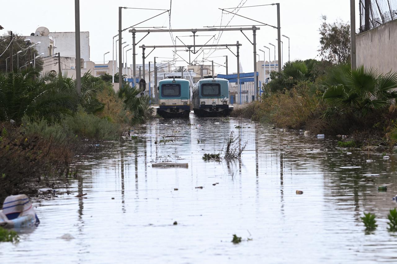 Trains are blocked by floodwaters in La Goulette, near the capital Tunis, on January 20, 2026. (AFP Photo)